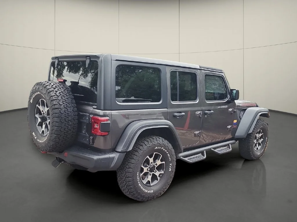 Used 2021 Gray Jeep Unlimited Rubicon image 7