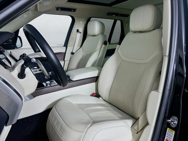 2023 Land Rover Range Rover SE - Photo 22