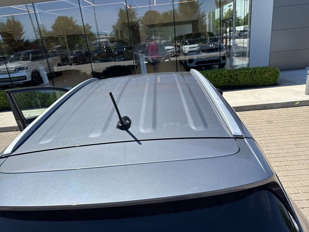 Used 2017 Coliseum Gray Hyundai SE image 21