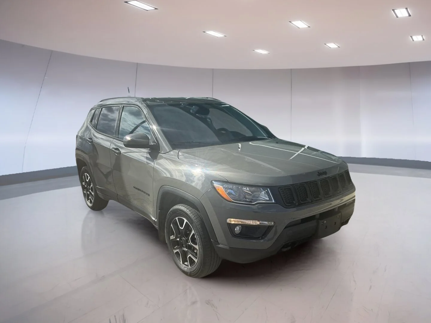 Used 2021 Grey Jeep Upland Edition image 1