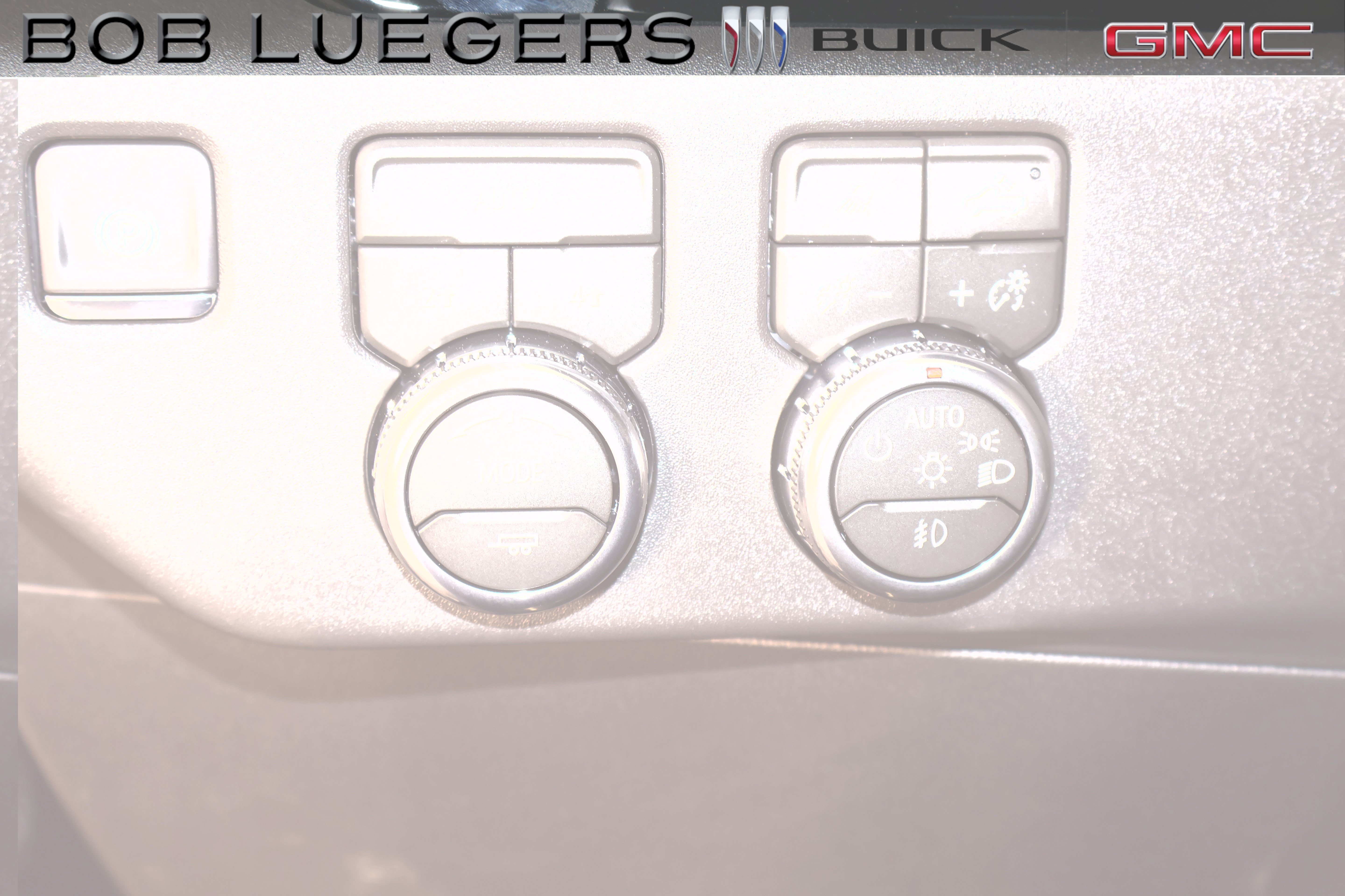 2026 GMC Sierra 1500 SLT - Photo 27