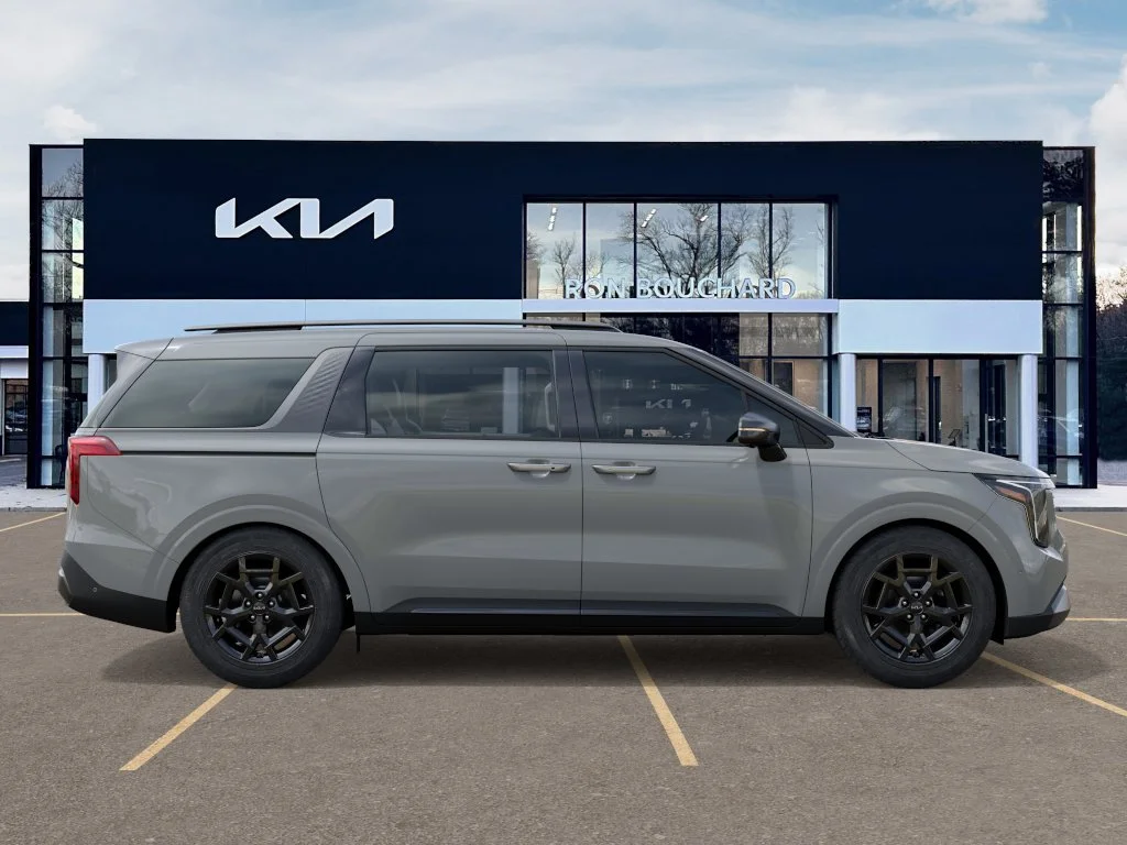 New 2027 Ceramic Silver Kia SX image 7