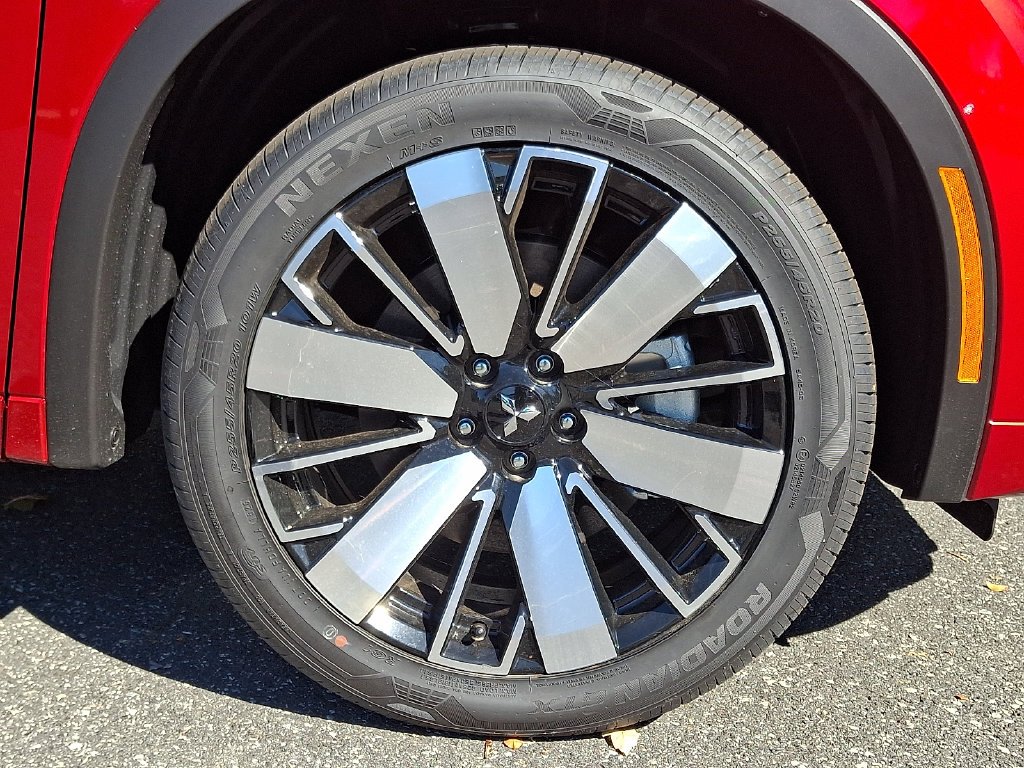 New 2026 Red Mitsubishi SEL 1.5T S-AWC image 5