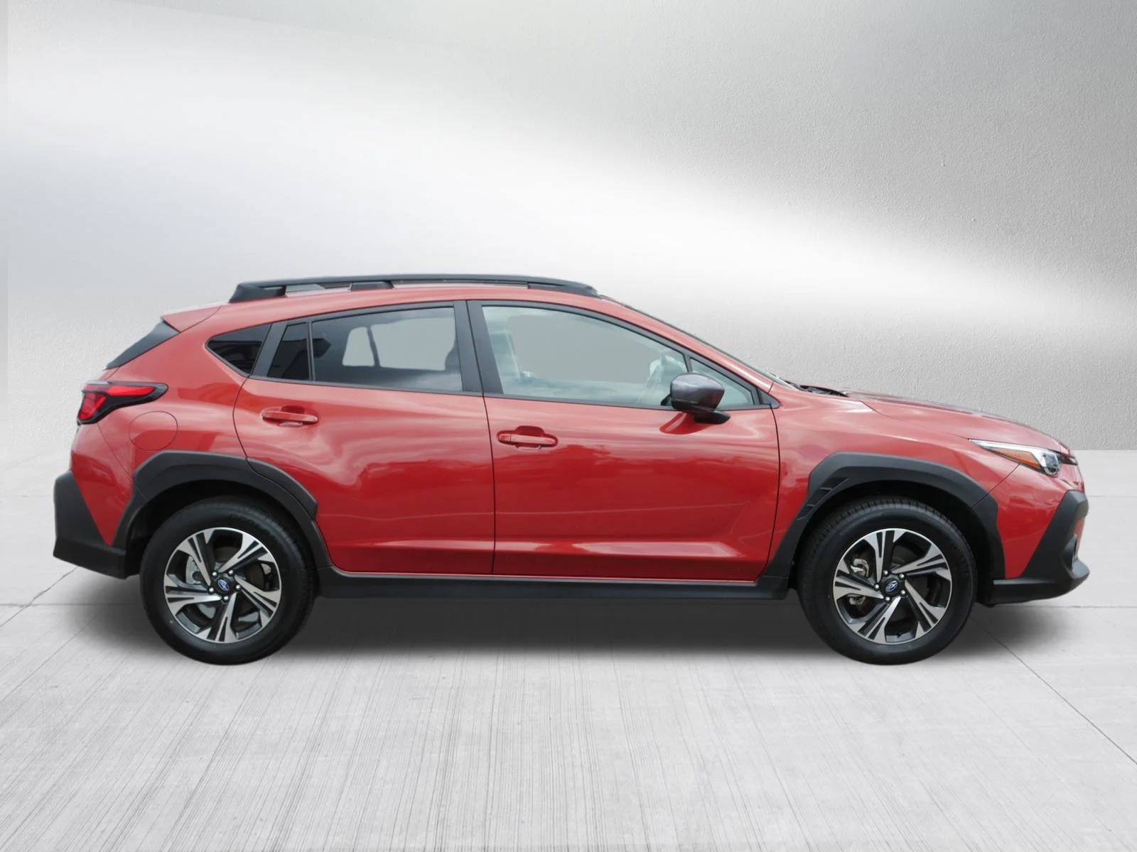 Used 2025 Sun Blaze Pearl Subaru Premium image 8