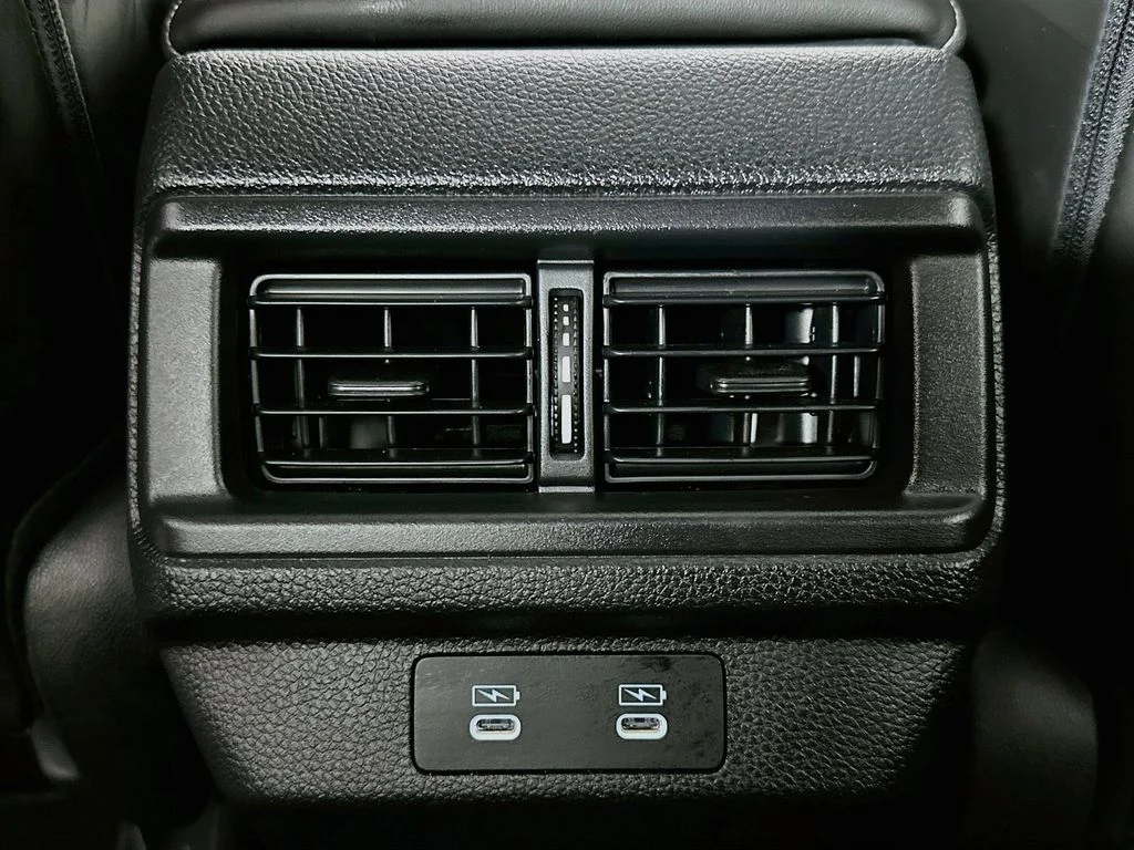 Used 2025  Honda Sport-L image 25