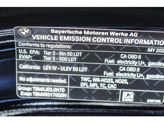 New 2026 Black Sapphire Metallic BMW xDrive50e image 19