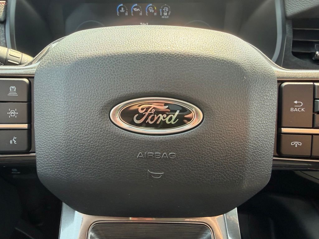 Used 2023  Ford Limited image 42