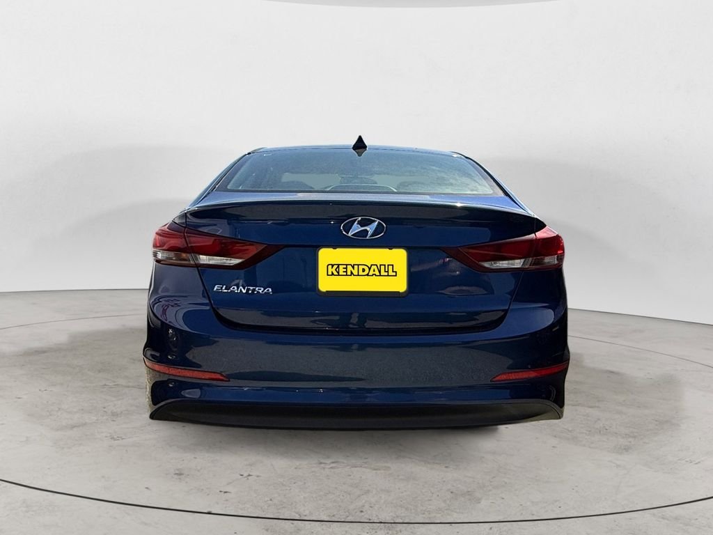 Used 2018 Blue Hyundai SEL image 3