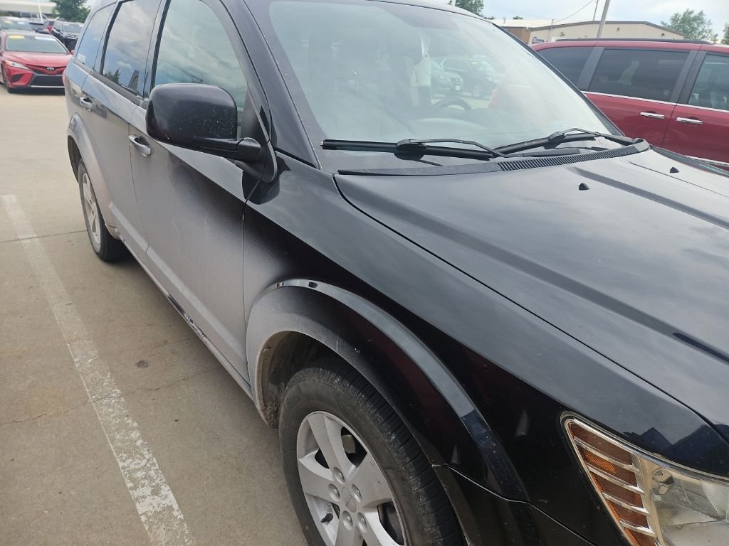 Used 2012 Black Dodge SXT image 6