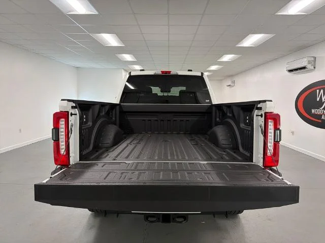 New 2026 Star White Metallic Tri-Coat Ford F-350® Lariat® image 25