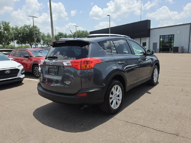 Used 2015 Magnetic Gray Metallic Toyota Limited image 8