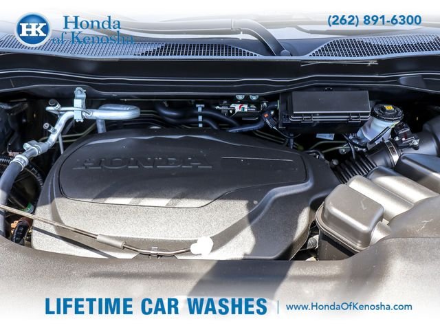 Certified Used 2023 Crystal Black Pearl Honda AWD EX-L image 30