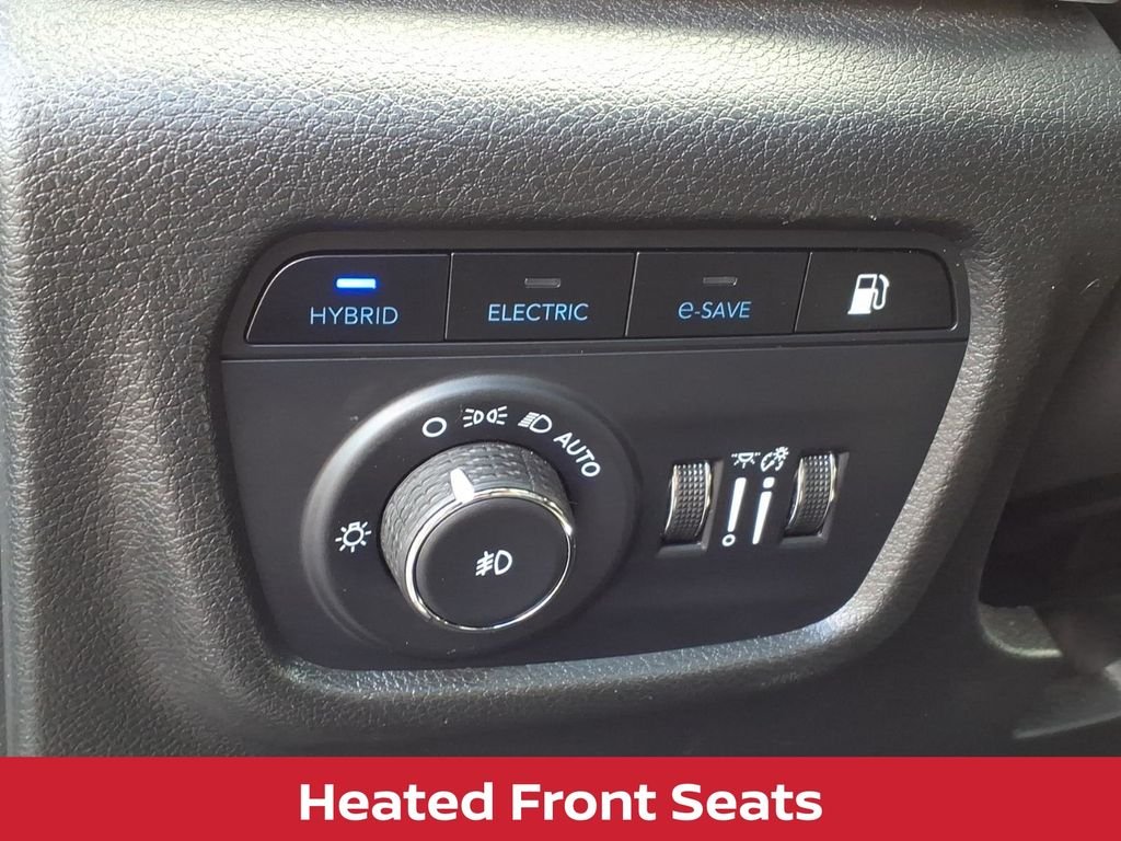 Used 2024 Gray Metallic Jeep 4xe W/PANORAMIC ROOF & HEATED LEATHER SEATS image 10