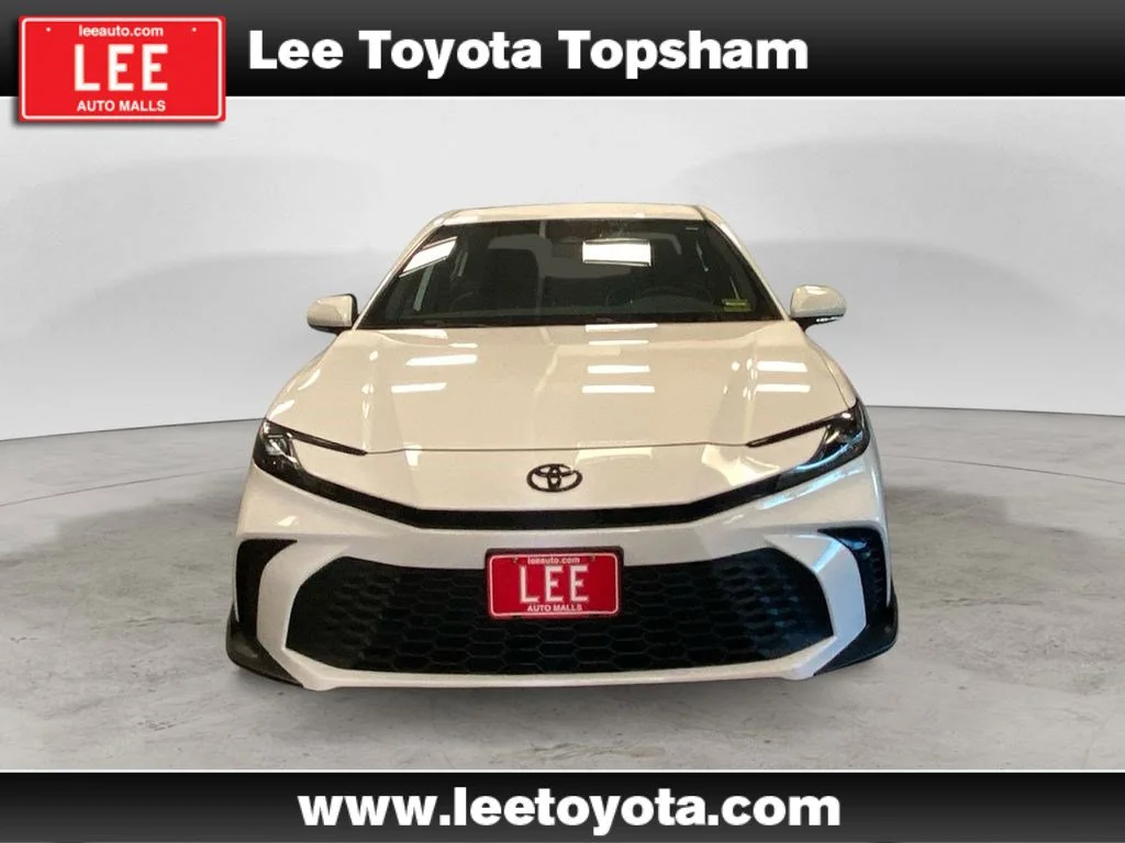 New 2026 Ice Toyota SE image 8