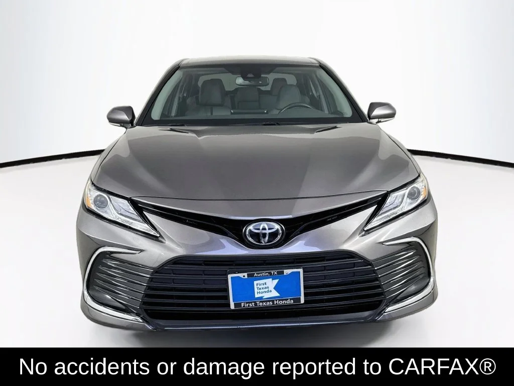 Used 2021 Predawn Gray Mica Toyota XLE image 2