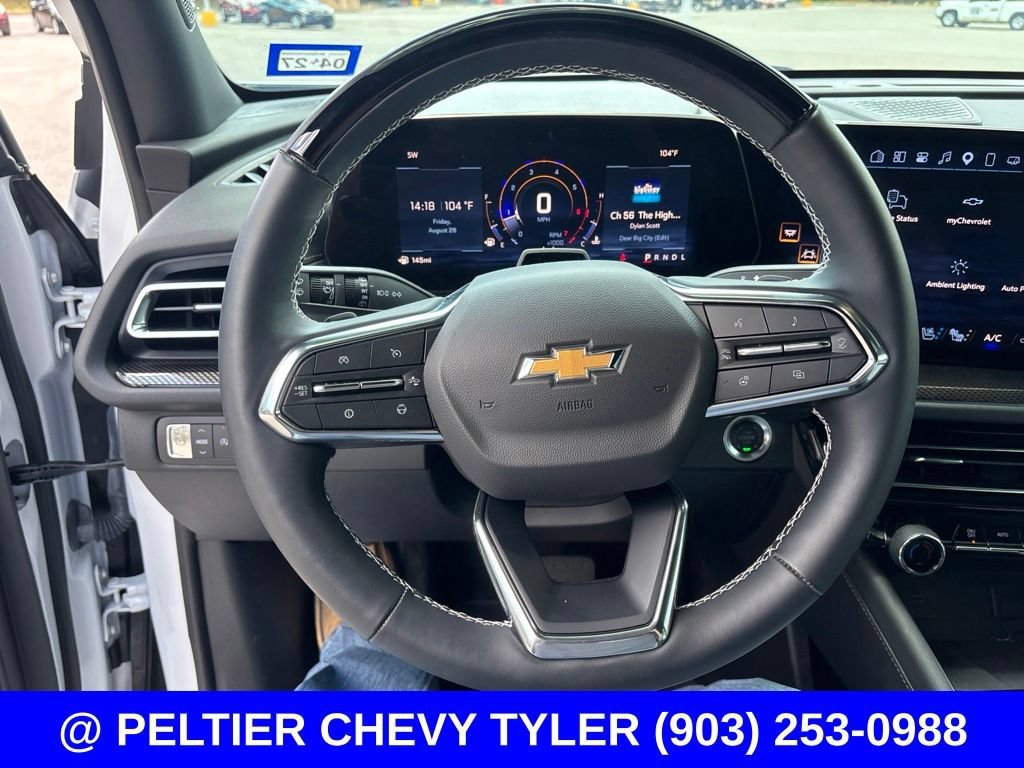 Used 2025 Iridescent Pearl Tricoat Chevrolet High Country image 14