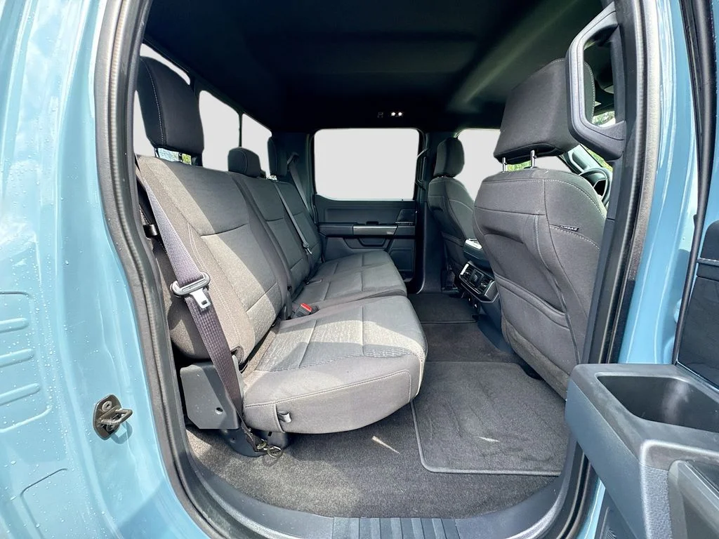 Certified Used 2023 Blue Ford XLT image 29