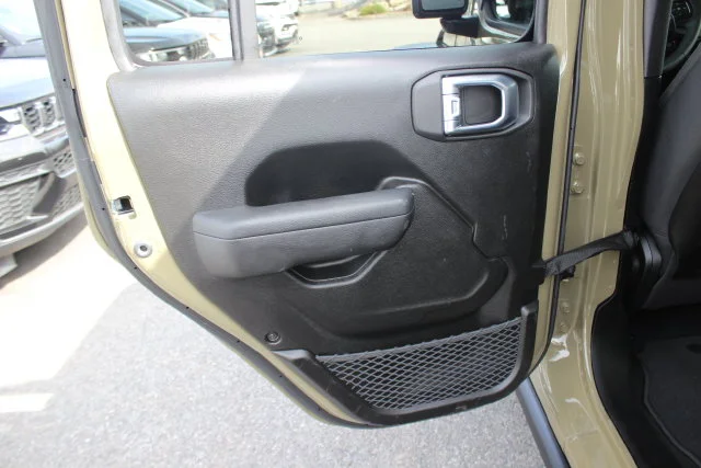 Used 2026 Green Jeep Mojave image 20