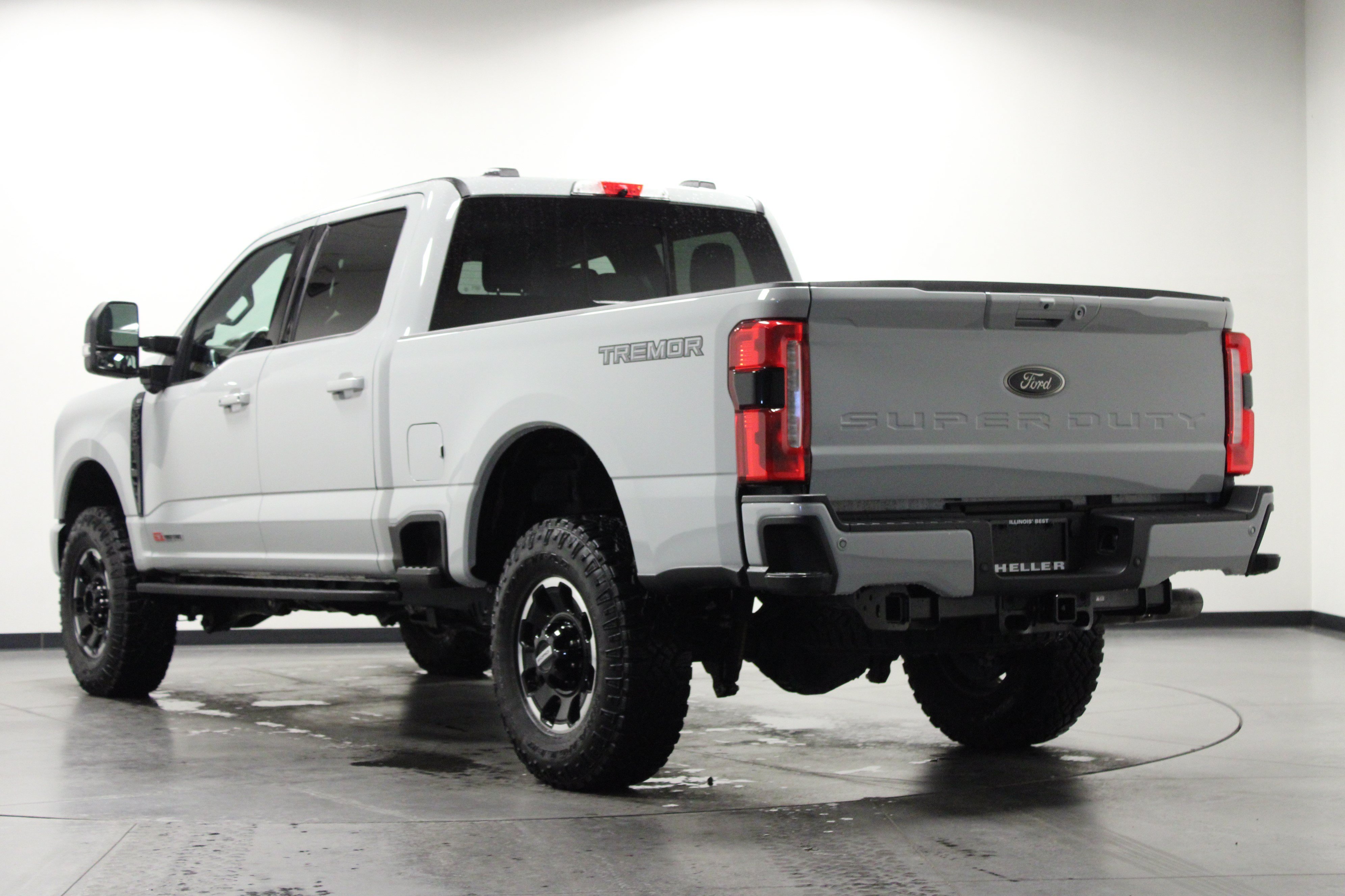 2025 Ford F-250 Super Duty XLT - Photo 6