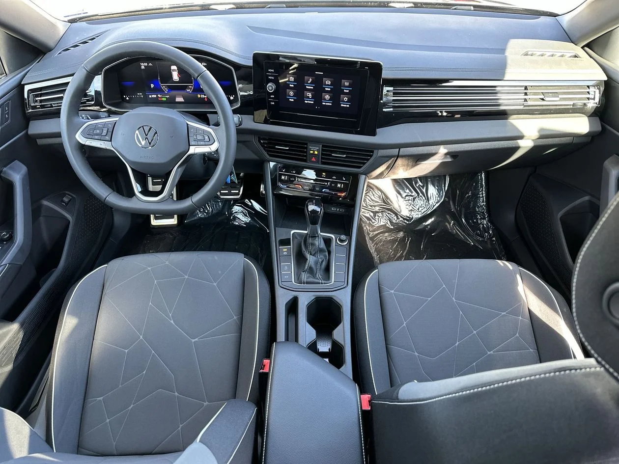 New 2026 Black Volkswagen 1.5T Sport image 28