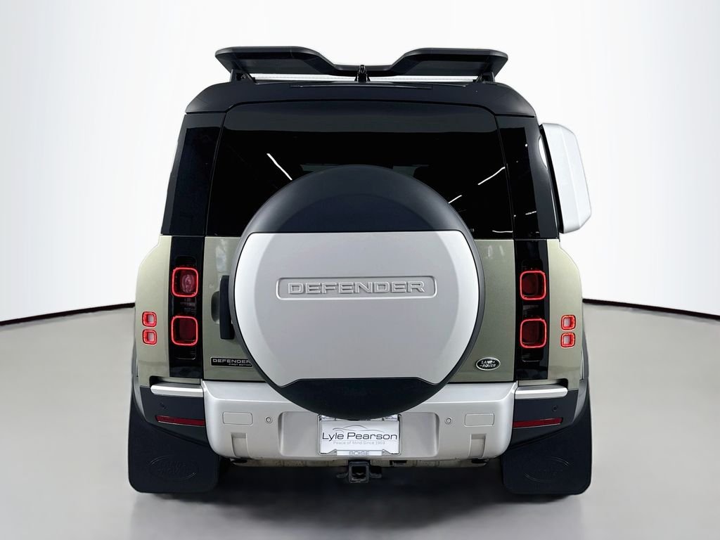 Used 2020  Land Rover First Edition image 10