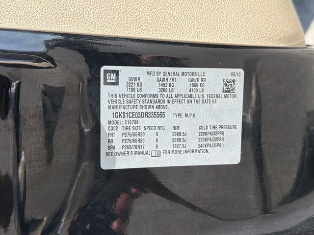 Used 2013 Black GMC SLT image 30