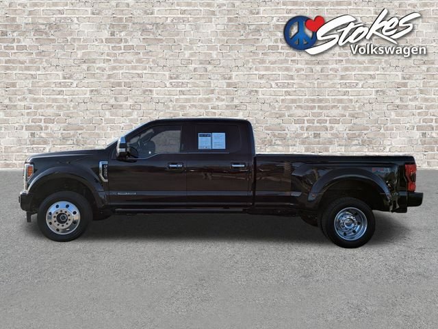 Used 2019 Black Ford Platinum image 6