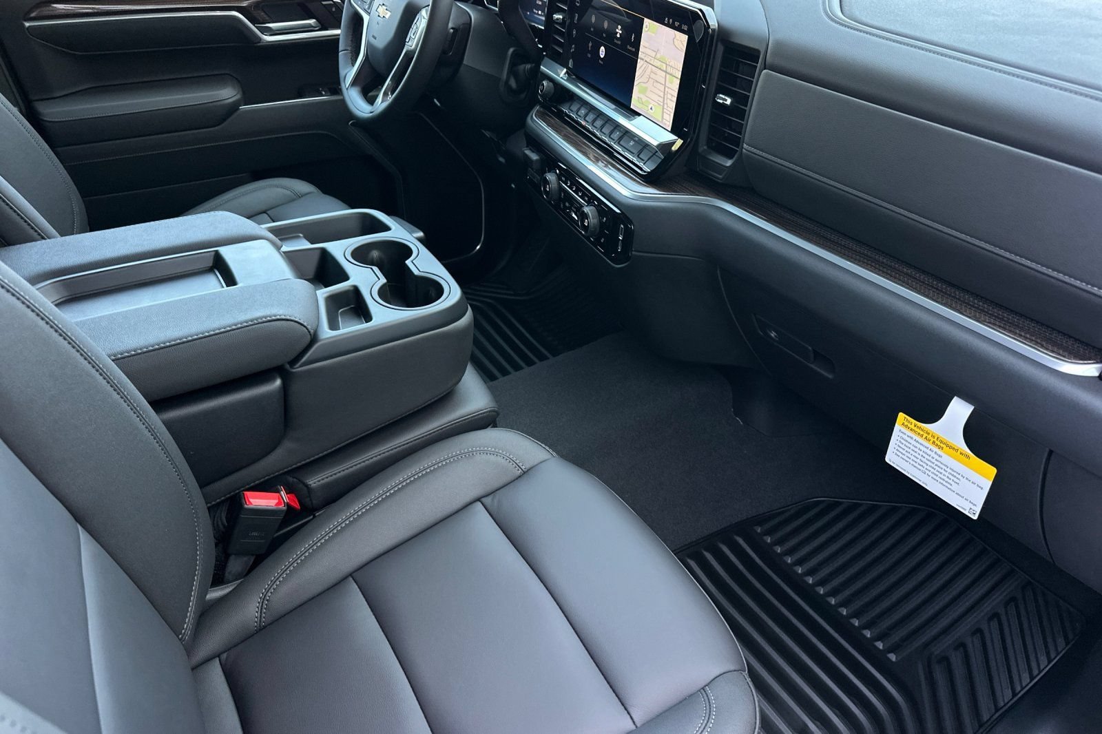New 2026 Summit White Chevrolet LT image 15