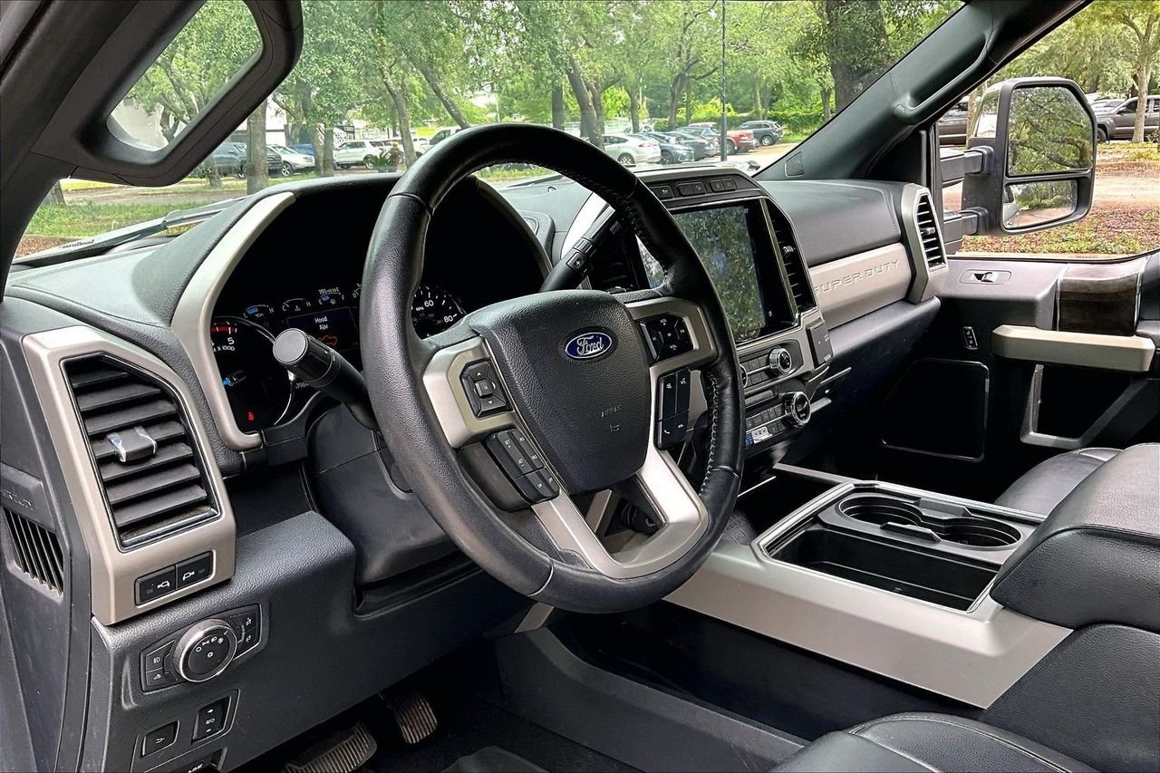 Used 2022 Silver Ford Lariat image 12