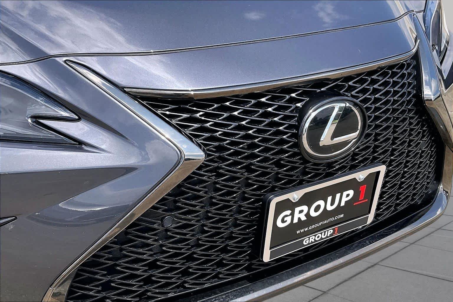 Used 2023 Cloudburst Gray Lexus F SPORT Handling image 27