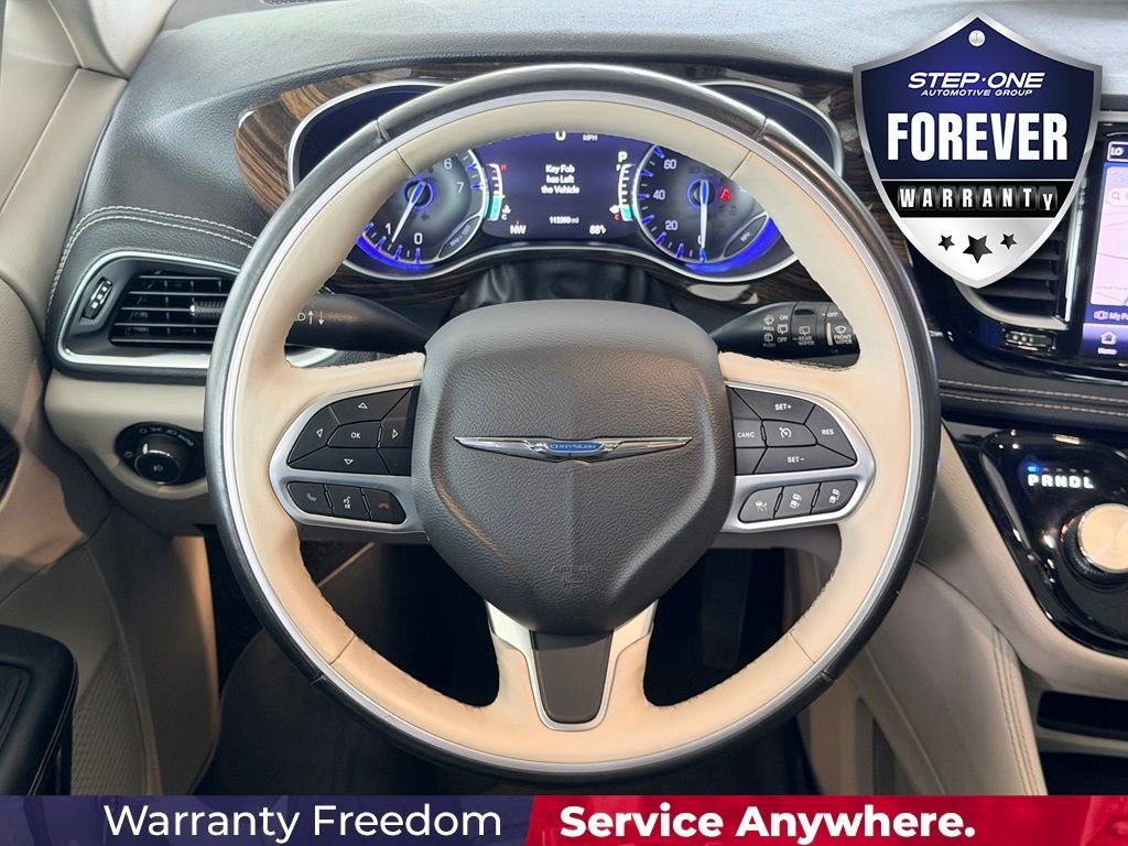 Used 2021 Gray Chrysler Limited image 17