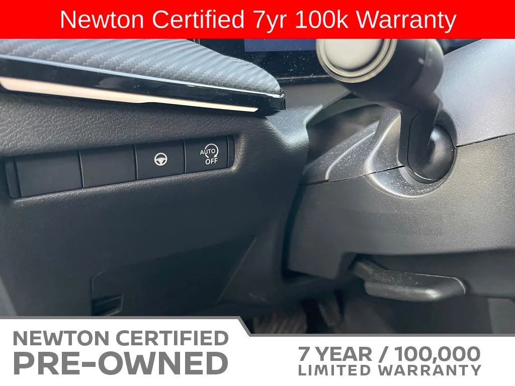 Certified Used 2025 Aspen White/Super Black Nissan SR image 6