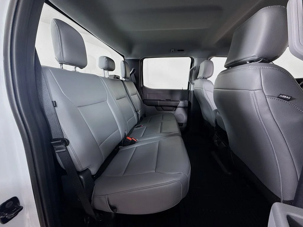 New 2026 Oxford White Ford F-250® XL image 24