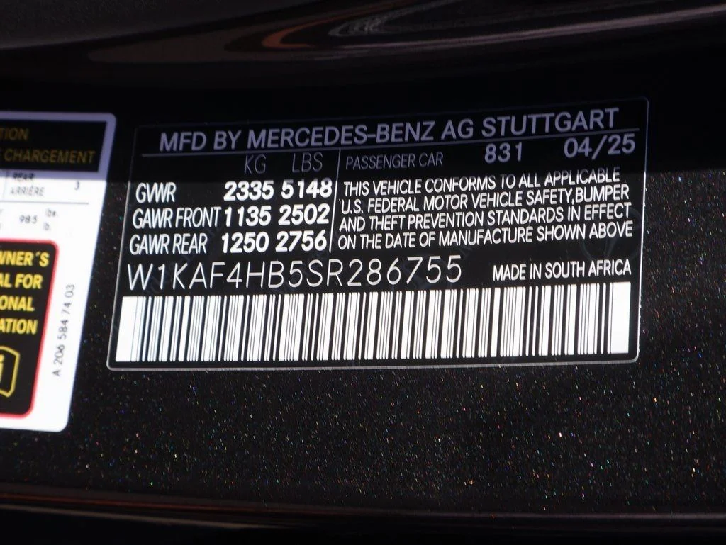 2025 Mercedes-Benz C-Class Sedan C 300 - Photo 39