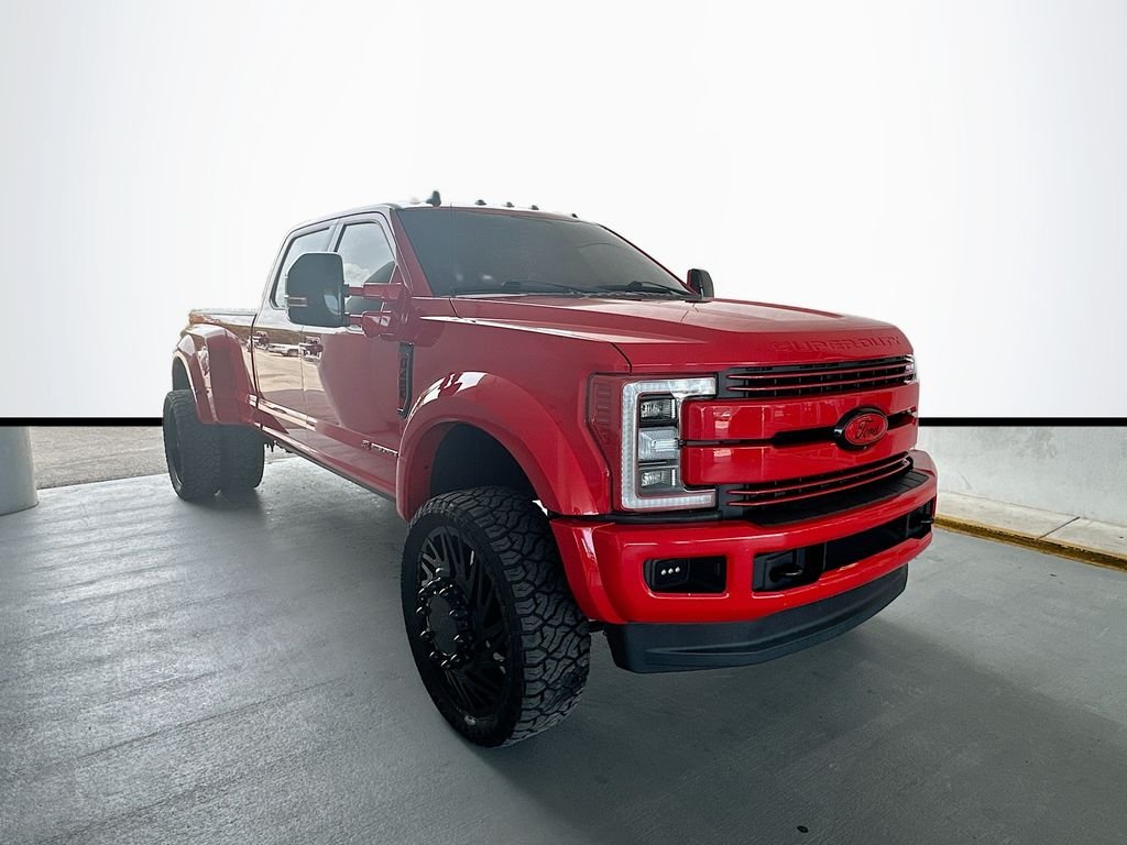 Used 2019 Red Ford Lariat image 1