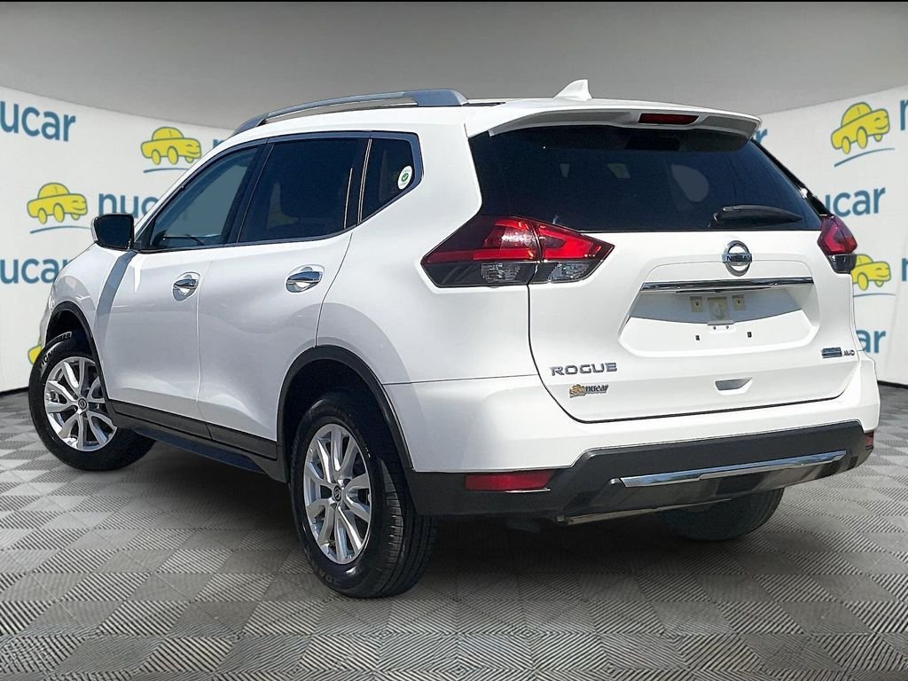 Used 2020 White Nissan S image 4