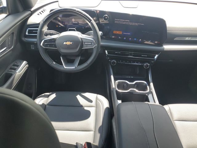 2025 Chevrolet Traverse LT - Photo 18