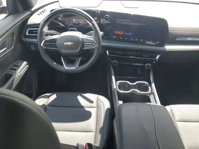 2025 Chevrolet Traverse LT - Photo 18