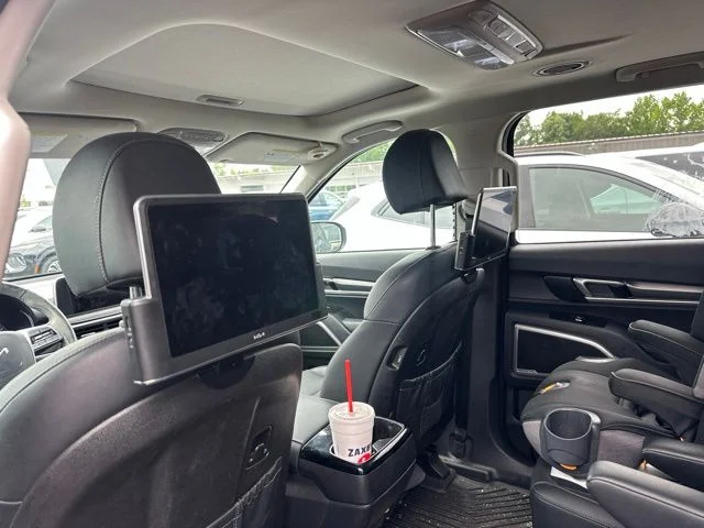 Used 2022 Gray Kia S image 8
