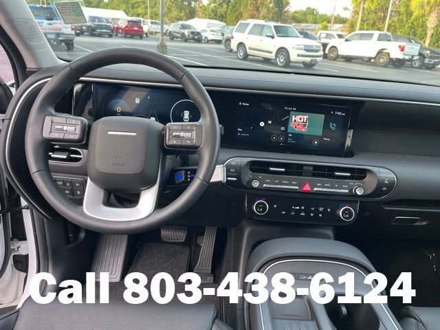 Used 2026 White Hyundai SEL Convenience image 16