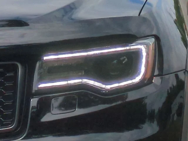 Used 2019 Black Jeep High Altitude image 17