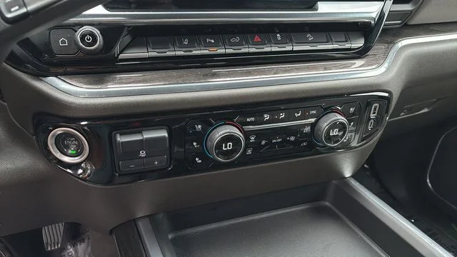 Used 2025 Gray Chevrolet LTZ image 31