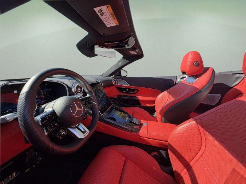 Used 2022  Mercedes-Benz AMG® SL 63 image 15