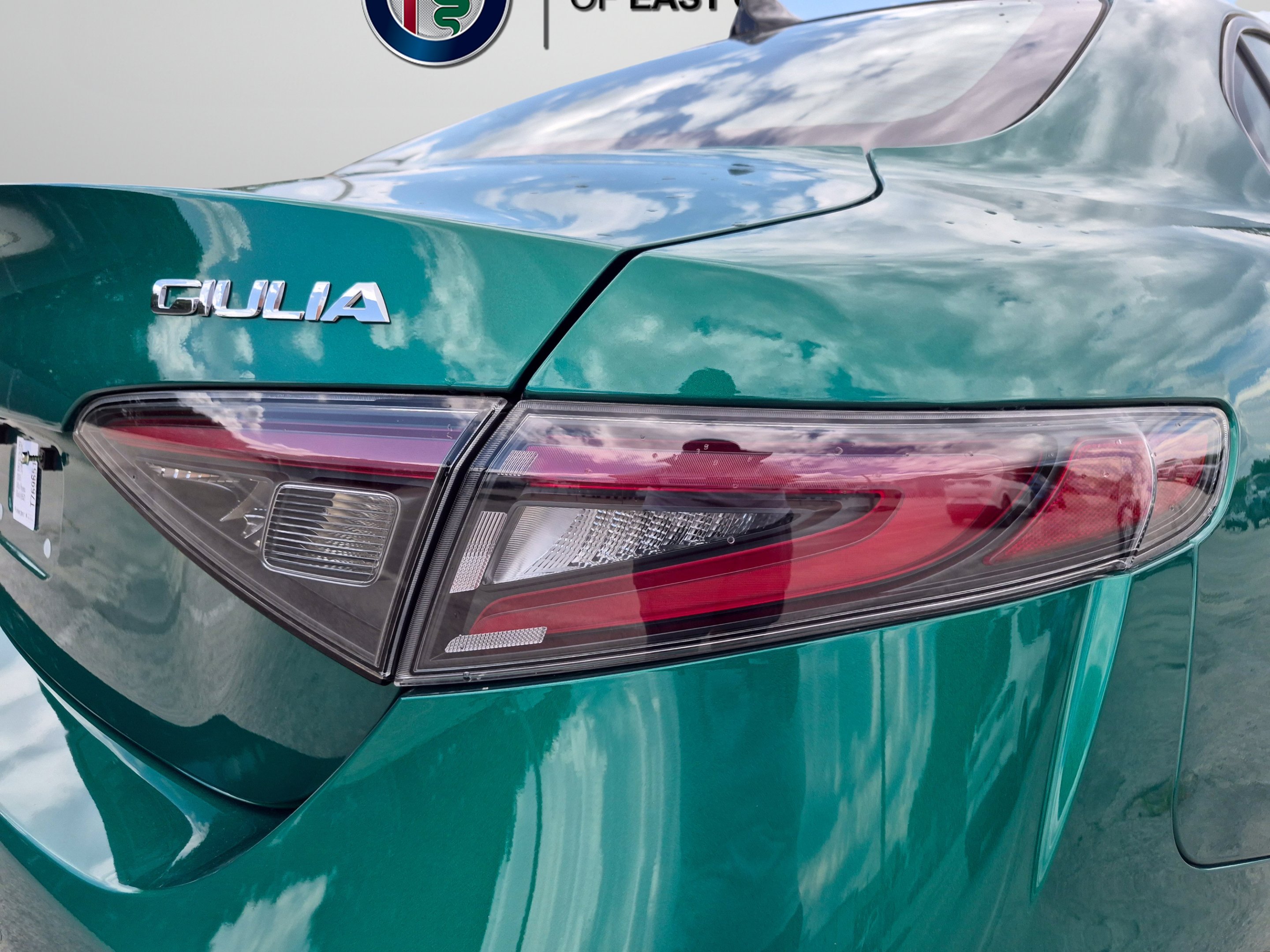 New 2026 Verde Fangio Metallic Alfa Romeo  image 73