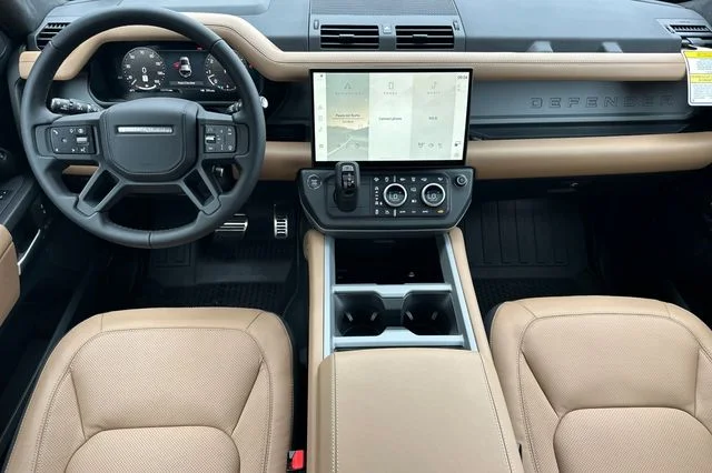 New 2026 Santorini Black Land Rover X image 12