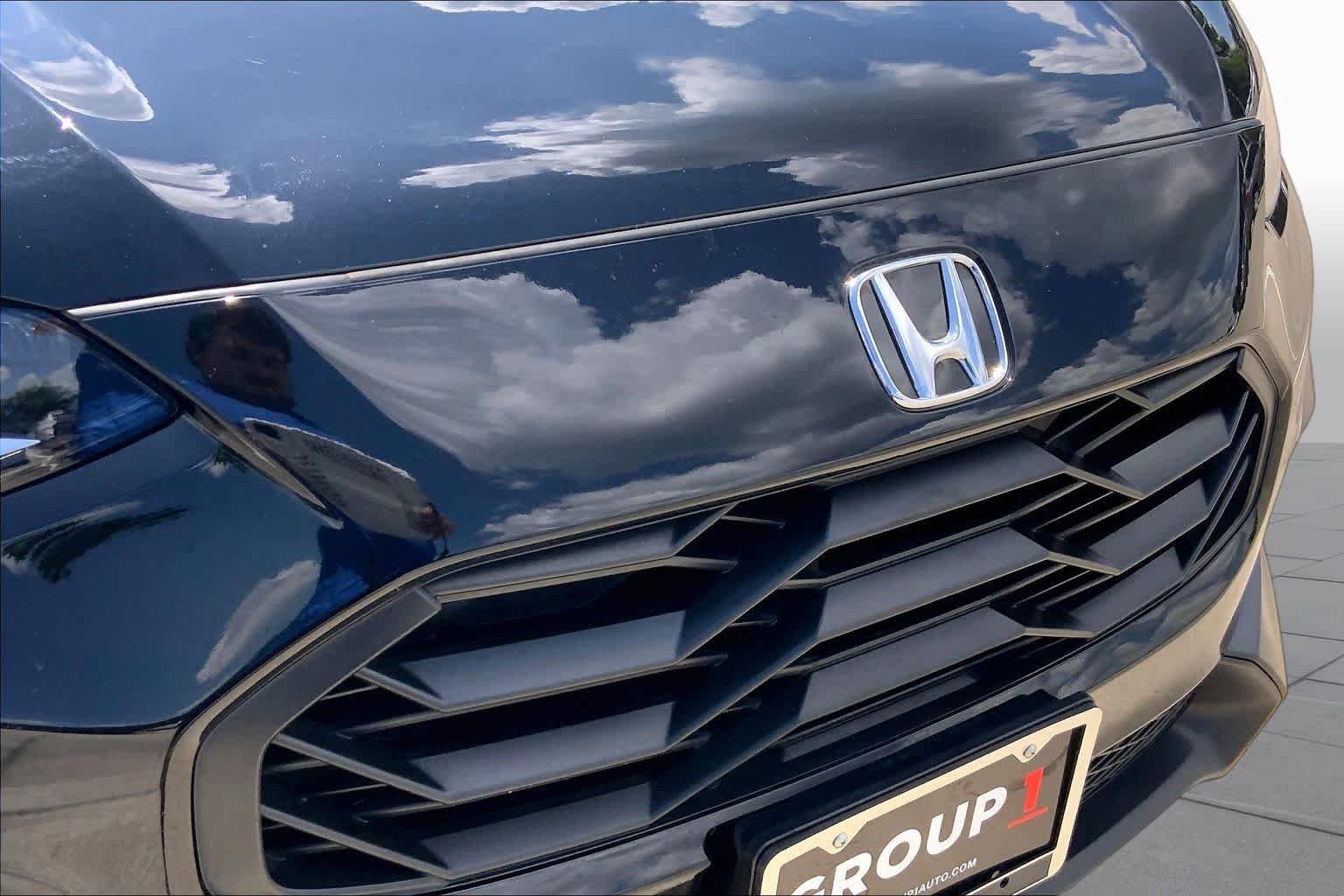 Used 2025 Crystal Black Pearl Honda Sport image 26