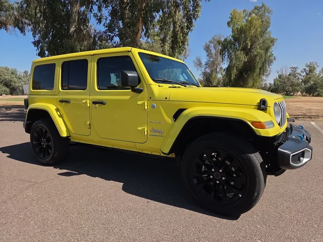 2024 Jeep Wrangler Sahara 4xe