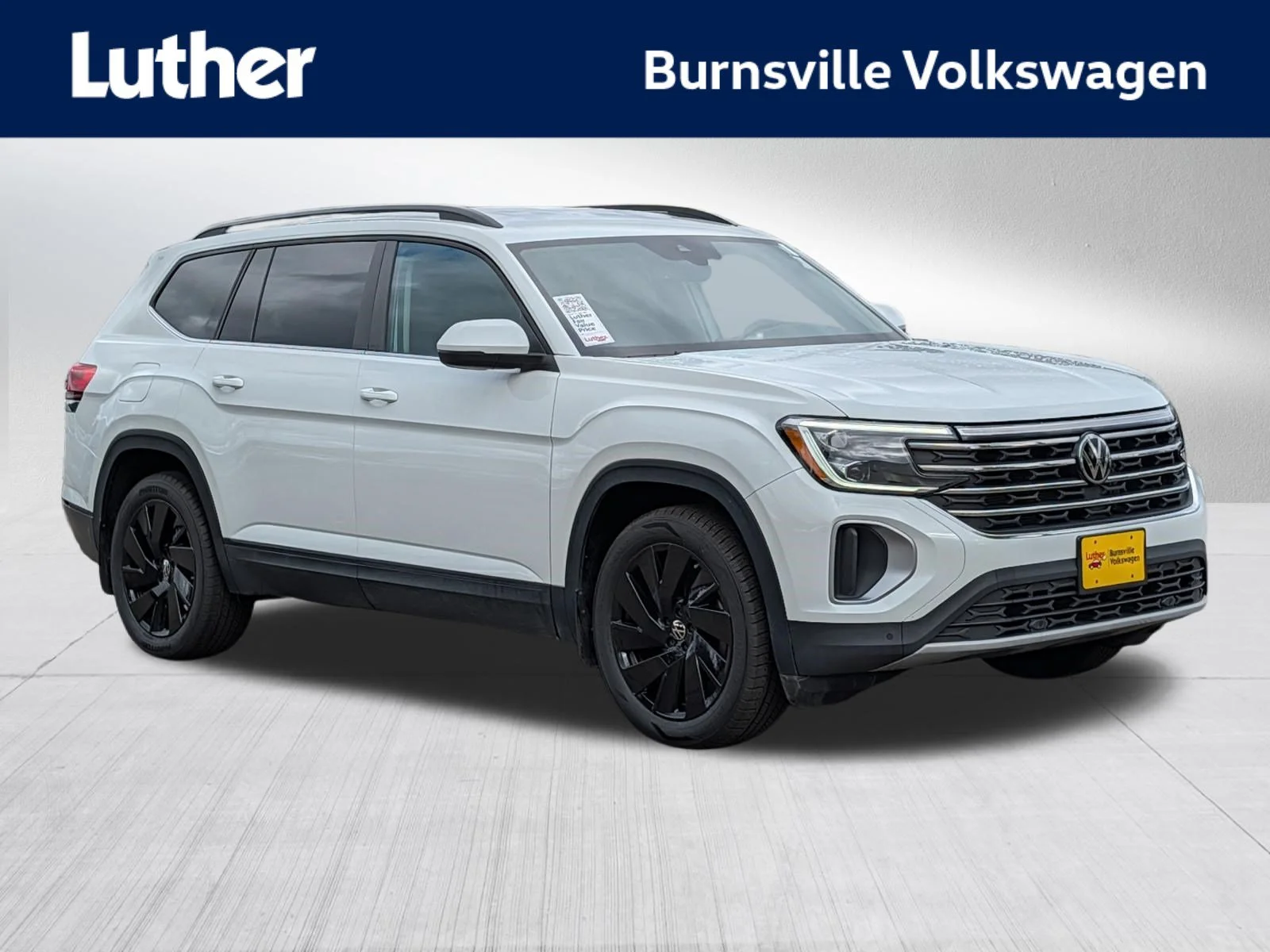 2024 Volkswagen Atlas SE w/Tech