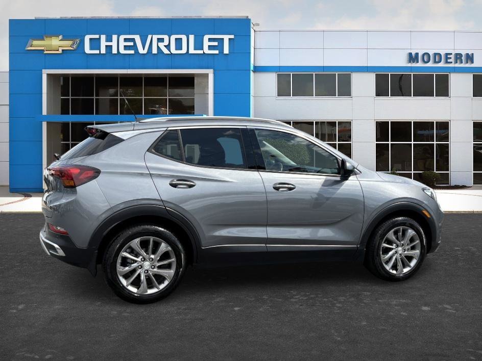 Used 2020 Satin Steel Metallic Buick Essence image 5