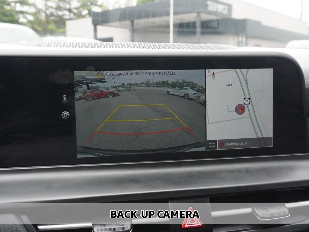 Used 2024 Gray Kia EX image 6
